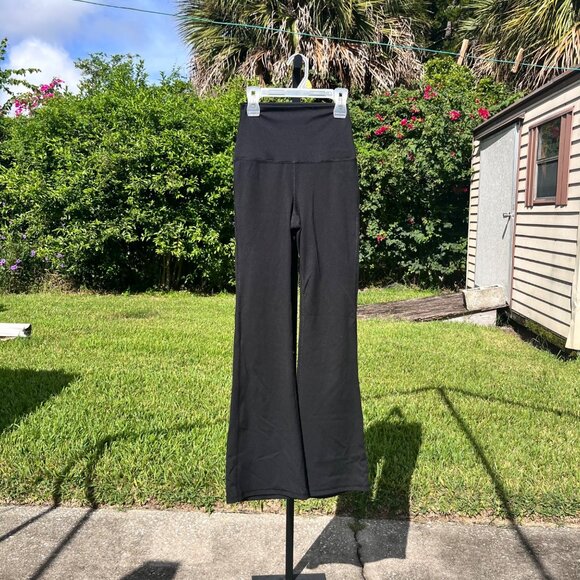 Yogalicious Black Lux Everyday High Rise 7/8 Flare Leggings Size S - Picture 1 of 6